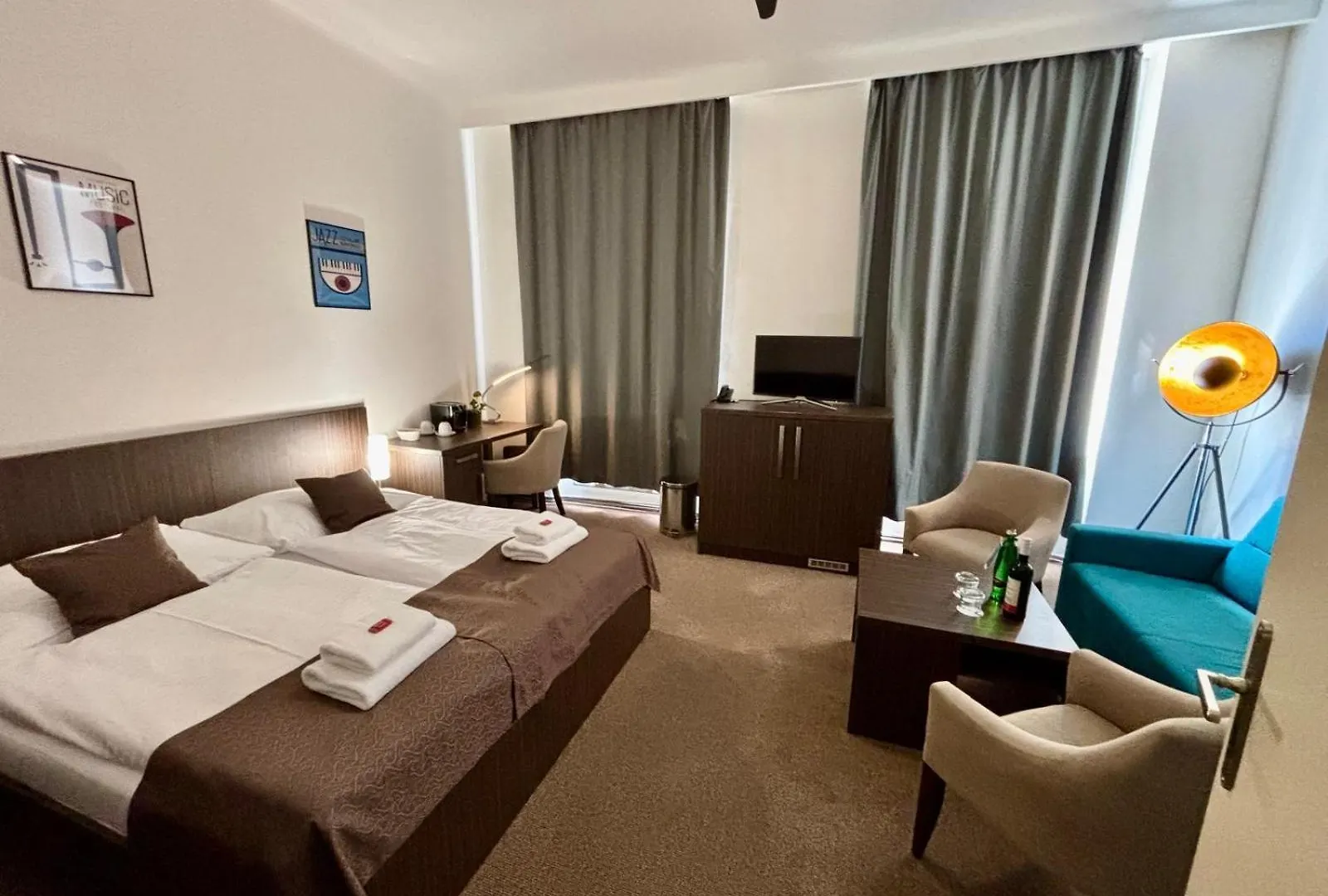 Apartments Embassy By Lh Praga Apart-hotel
