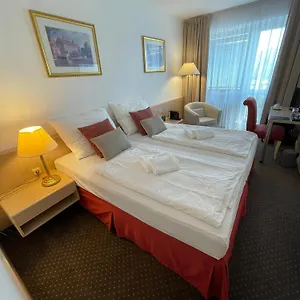 3* Hotel Oaza